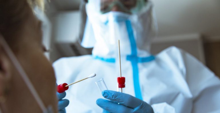 El rol de los test en la pandemia: definiciones y recomendaciones